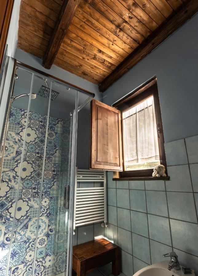 Mosciano SantʼAngelo Castello Di Petecciano B&B מראה חיצוני תמונה